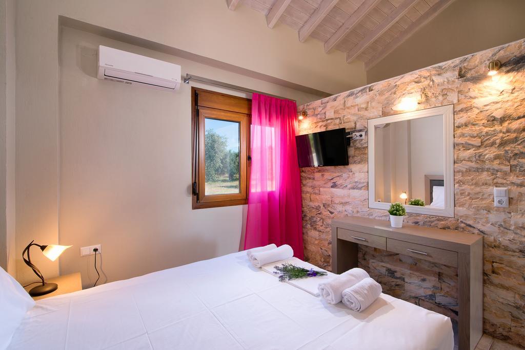 Olive Land Villas Limenaria  Zimmer foto